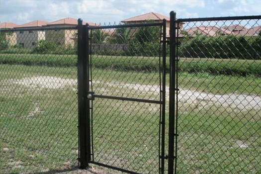 chain link fence company